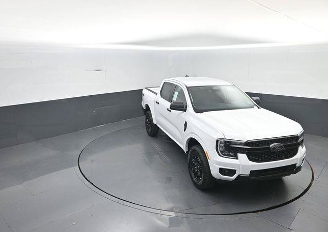 New 2026 Ford Ranger XLT w/ Black Appearance Package AWD/4WD image 27