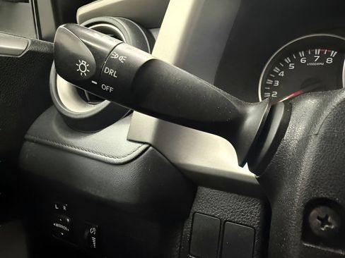 Used 2016 Toyota RAV4 LE FWD image 19