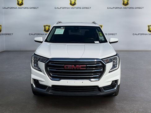 Used 2023 GMC Terrain SLT FWD image 8