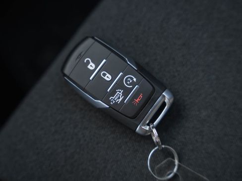 New 2026 RAM 1500 4x4 Crew Cab image 48