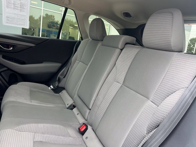 Used 2024 Subaru Outback Premium AWD/4WD image 17