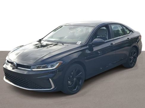 New 2026 Volkswagen Jetta SE FWD image 2