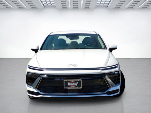 New 2026 Hyundai Sonata SEL FWD image 2