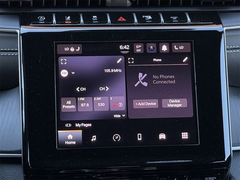 New 2025 Jeep Grand Cherokee L Altitude image 14