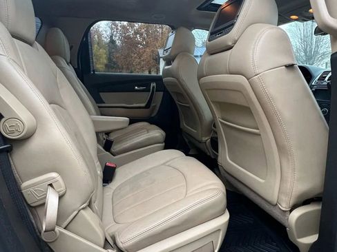 Used 2012 GMC Acadia Denali image 11