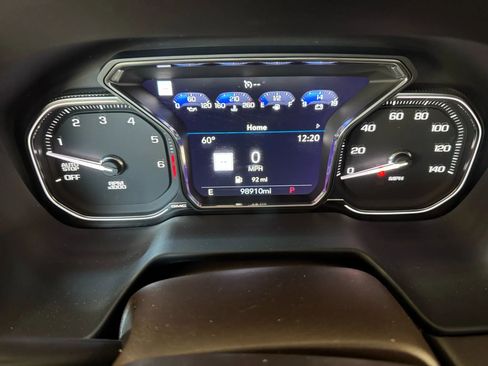 Used 2021 GMC Yukon XL SLT w/ Rear Media and Nav Package image 13