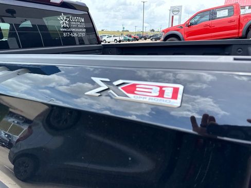Used 2022 GMC Sierra 1500 Elevation AWD/4WD image 11