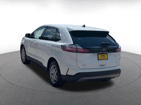 Used 2024 Ford Edge SEL AWD/4WD image 10