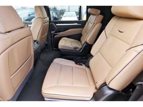 New 2026 Cadillac Escalade ESV Luxury w/ Touring Package AWD/4WD image 7