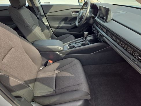 Used 2024 Honda Accord LX image 30