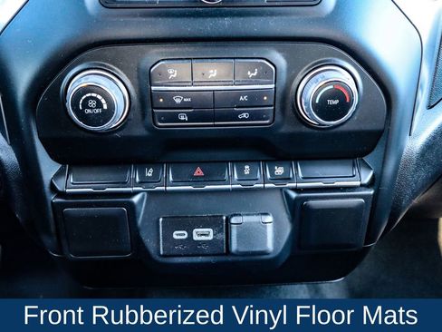 Used 2024 Chevrolet Silverado 2500 Custom image 31