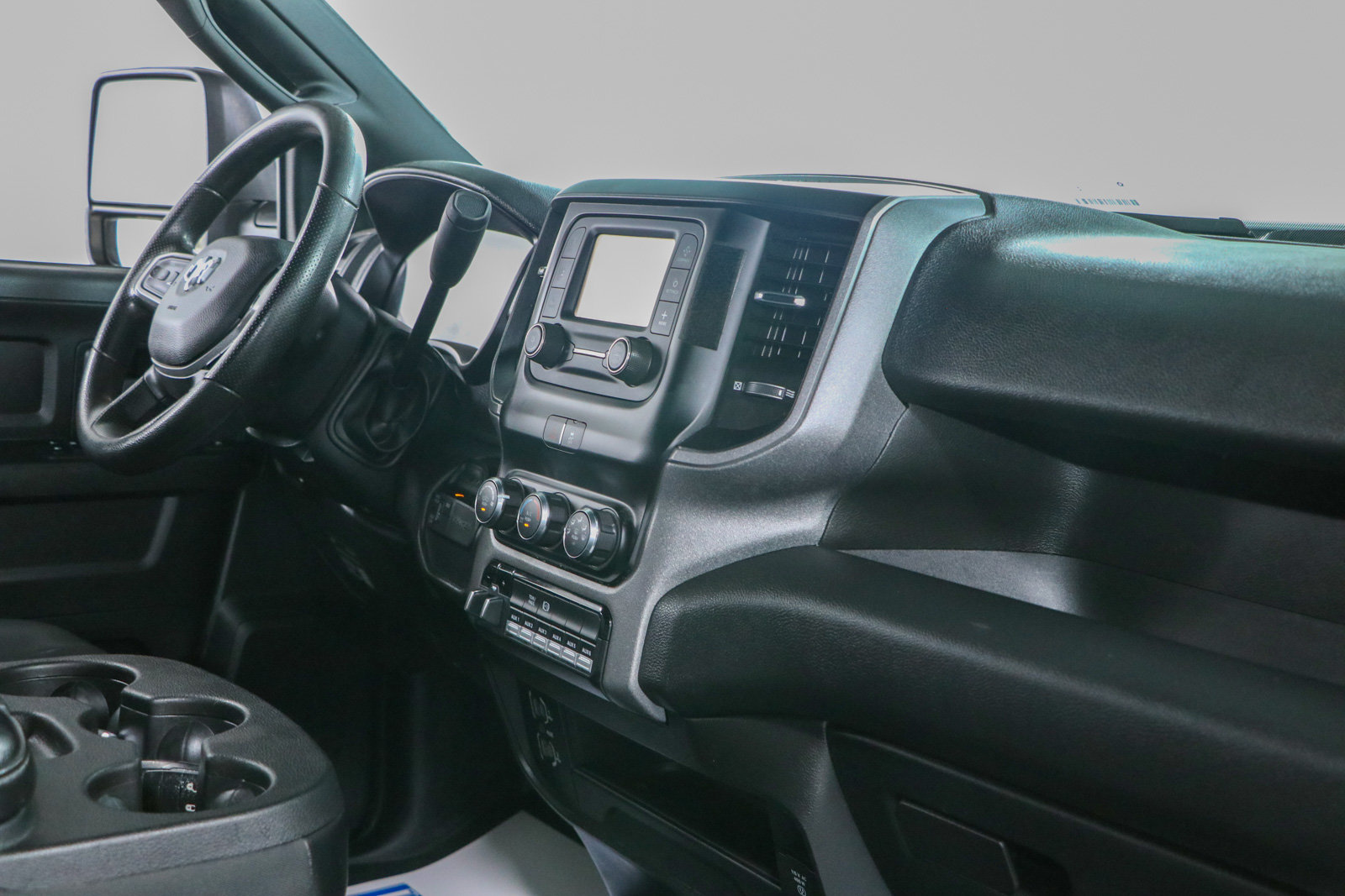 Used 2024 RAM 2500 Tradesman w/ Chrome Appearance Group AWD/4WD image 27