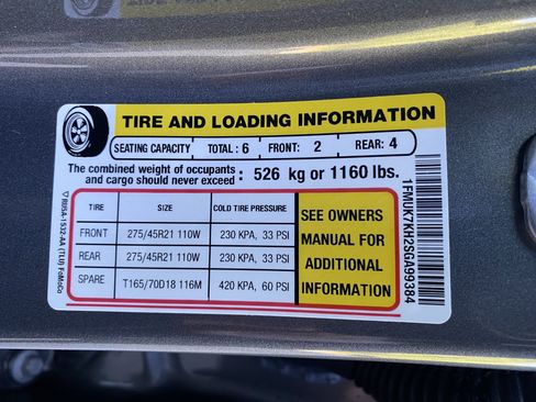 Used 2025 Ford Explorer ST-Line w/ Premium Package RWD image 40
