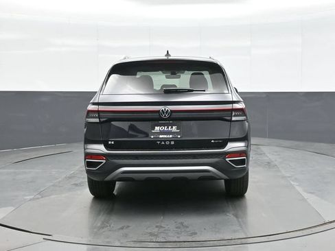 New 2026 Volkswagen Taos SE AWD/4WD image 6