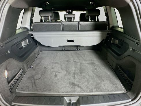Used 2025 Mercedes-Benz GLB 250 image 27