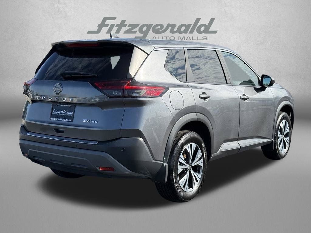 Used 2023 Nissan Rogue SV AWD/4WD image 5