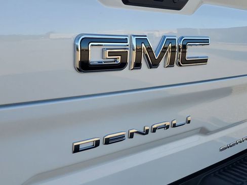 Certified 2024 GMC Sierra 1500 Denali Ultimate image 33
