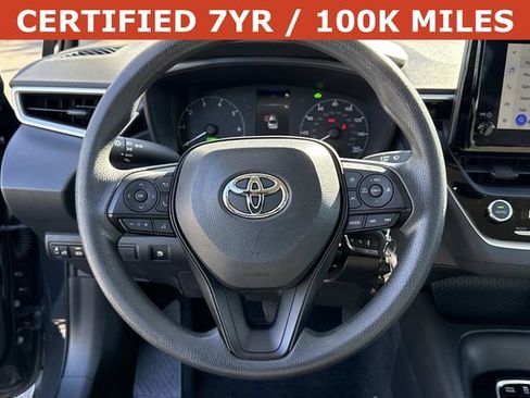 Used 2024 Toyota Corolla LE image 18