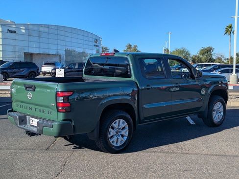 Certified 2022 Nissan Frontier SV w/ Technology Package image 6
