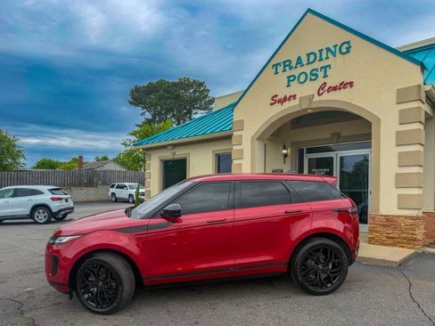 Used 2020 Land Rover Range Rover Evoque S AWD/4WD image 24