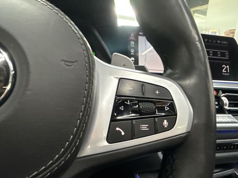 Used 2020 BMW X5 M50i AWD/4WD image 15