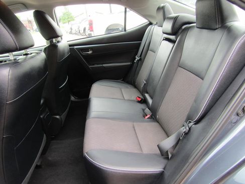 Used 2015 Toyota Corolla S FWD image 9