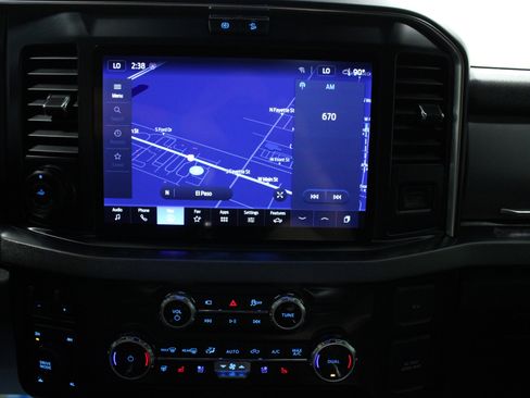 Used 2025 Ford F250 Platinum w/ FX4 Off-Road Package image 22