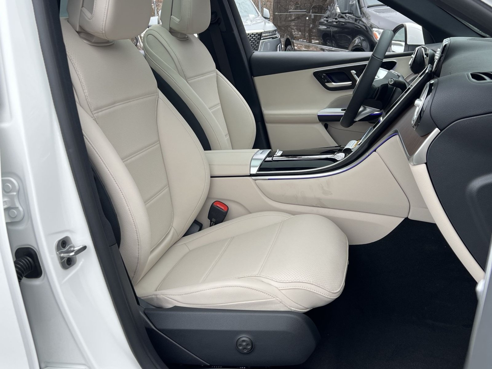 Certified 2026 Mercedes-Benz GLC 300 4MATIC image 26