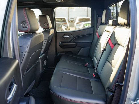 New 2026 Chevrolet Colorado Z71 w/ Technology Package AWD/4WD image 18