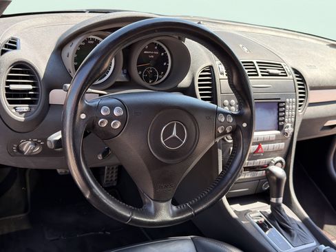 Used 2006 Mercedes-Benz SLK 55 AMG image 23