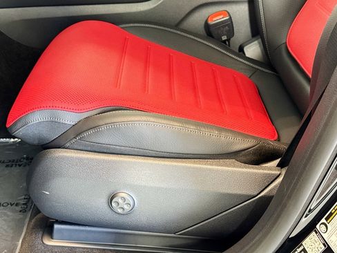 New 2026 Mercedes-Benz GLC 43 AMG 4MATIC image 17