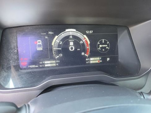 Used 2024 Toyota Tundra Limited AWD/4WD image 22