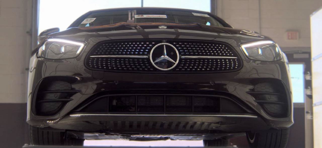 Used 2023 Mercedes-Benz E 450 4MATIC Cabriolet w/ AMG Line image 3
