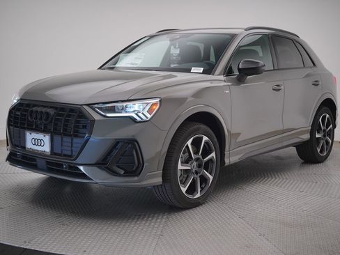 New 2025 Audi Q3 2.0T Premium Plus image 1