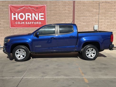 Used 2016 Chevrolet Colorado LT w/ LT Convenience Package RWD image 2