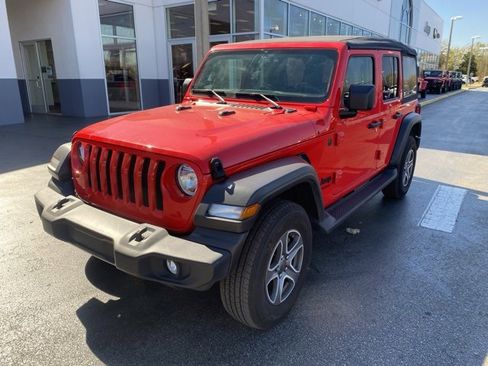 Used 2022 Jeep Wrangler Unlimited Sport S image 4