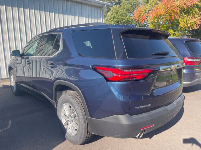 Used 2023 Chevrolet Traverse LT FWD image 6