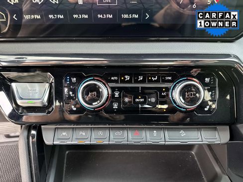 Used 2023 GMC Sierra 1500 AT4 w/ AT4 Premium Package image 33