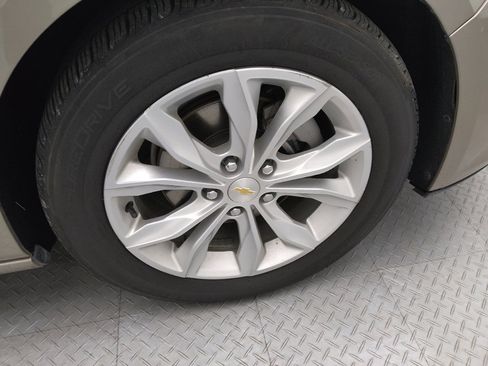 Used 2022 Chevrolet Malibu LT FWD image 31