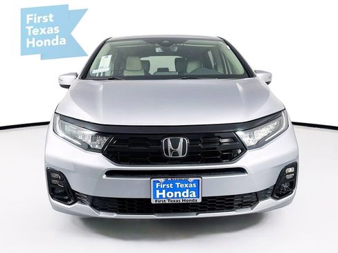 New 2026 Honda Odyssey Elite image 2