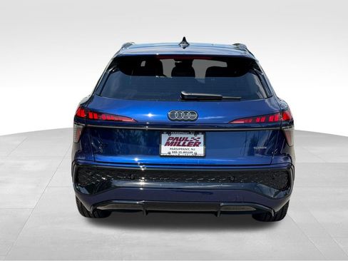 New 2026 Audi Q3 quattro 2.0T AWD/4WD image 6