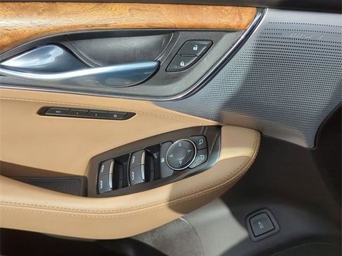 Used 2023 Cadillac CT5 Luxury image 23