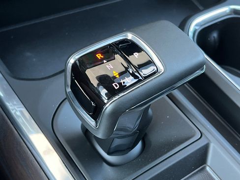 New 2026 GMC Sierra 1500 SLT w/ SLT Premium Plus Package image 20