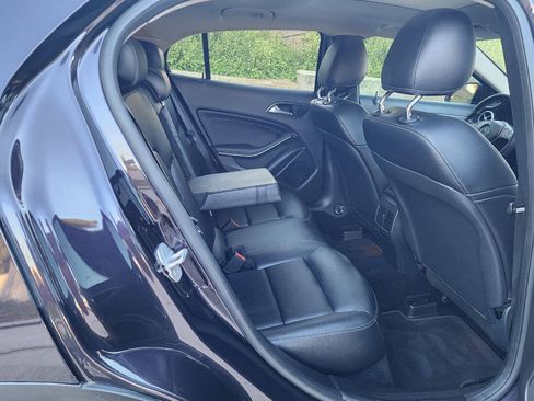Used 2015 Mercedes-Benz GLA 250 4MATIC image 17
