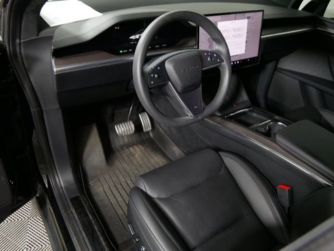 Used 2024 Tesla Model X AWD/4WD image 12
