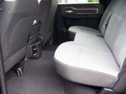 Used 2021 RAM 2500 Big Horn image 8