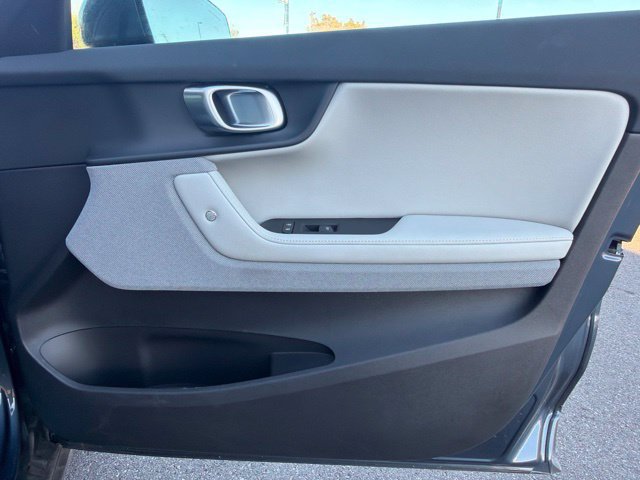 Used 2023 Polestar Polestar 2 w/ Pilot Pack AWD/4WD image 10