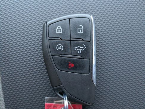 Used 2024 Chevrolet Silverado 1500 ZR2 w/ Technology Package image 30