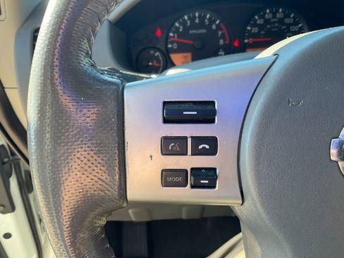 Used 2018 Nissan Frontier SV w/ Value Truck Package AWD/4WD image 22