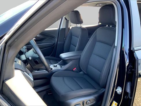 Used 2023 GMC Terrain SLE w/ Driver Convenience Package AWD/4WD image 9